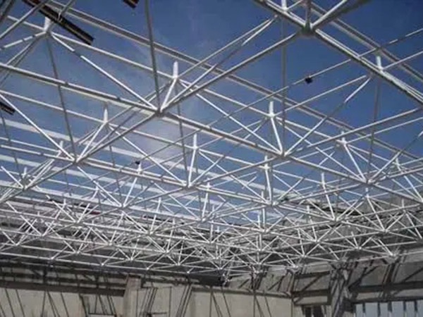 鋼結構廠房中鋼結構施工質(zhì)量控制要點分析